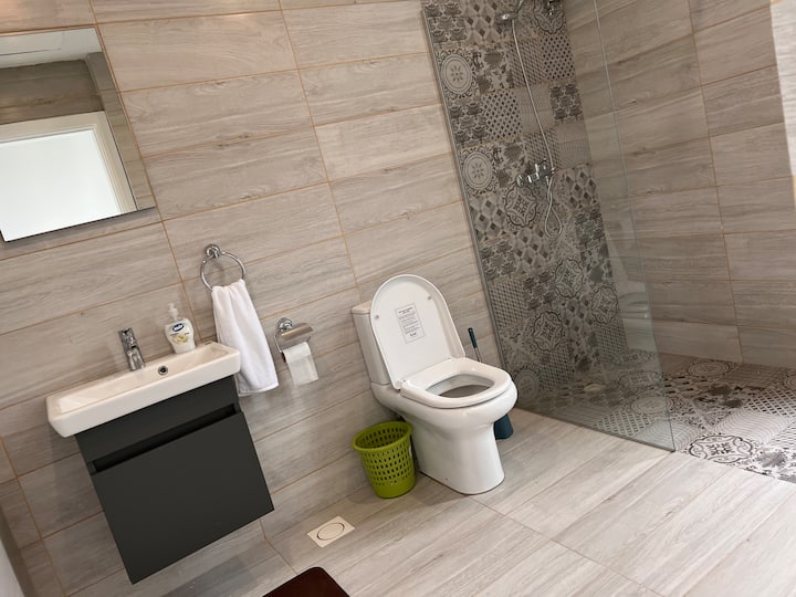 Cantonments Luxury Tower Flat 16