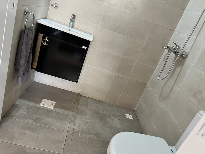 Cantonments Luxury Towers Flat 1