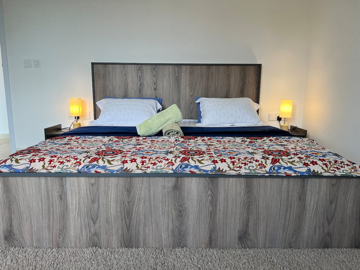 Cantonments Luxury Towers Flat 5