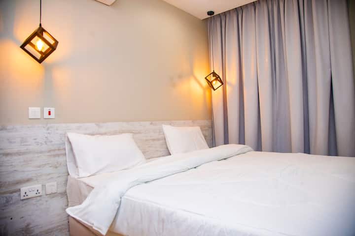 Executive Crest Apartment In Osu