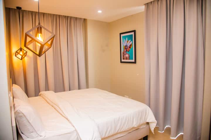 Executive Crest Apartment In Osu