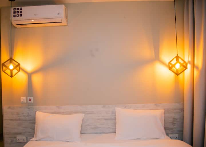 Executive Crest Apartment In Osu