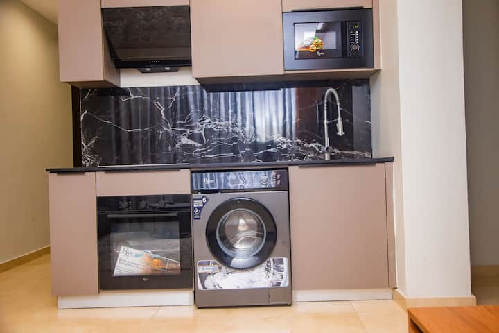 Executive Crest Apartment In Osu