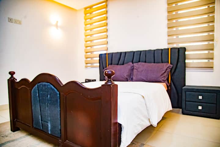 Executive Luxury Townhouse-Cantonment