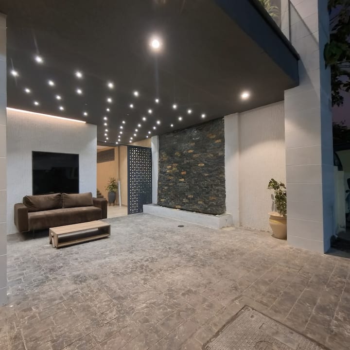 Modern Luxe Studio @Osu +Free Airport Pickup