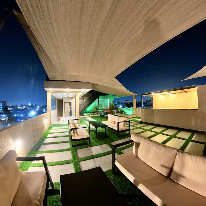 Platinum Penthouse @Osu + Free Airport Pickup