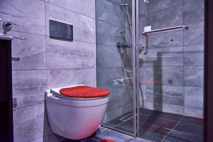 Urban Luxe Retreat- East Legon+Free Airport pickup
