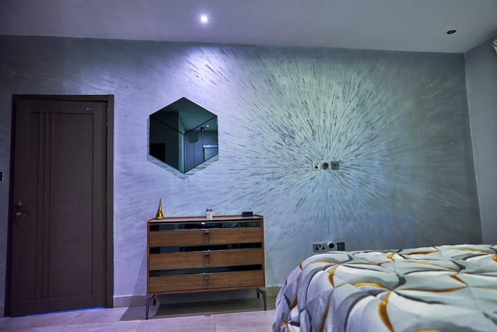 Urban Luxe Retreat- East Legon+Free Airport pickup