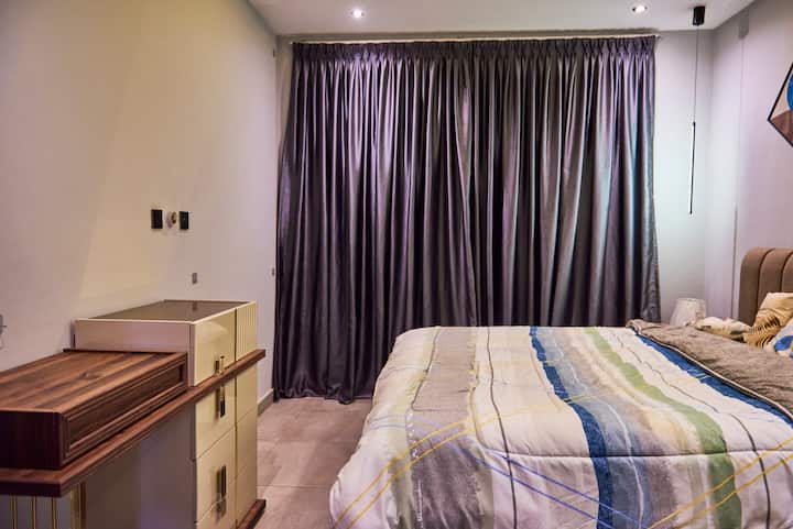 Urban Luxe Retreat- East Legon+Free Airport pickup